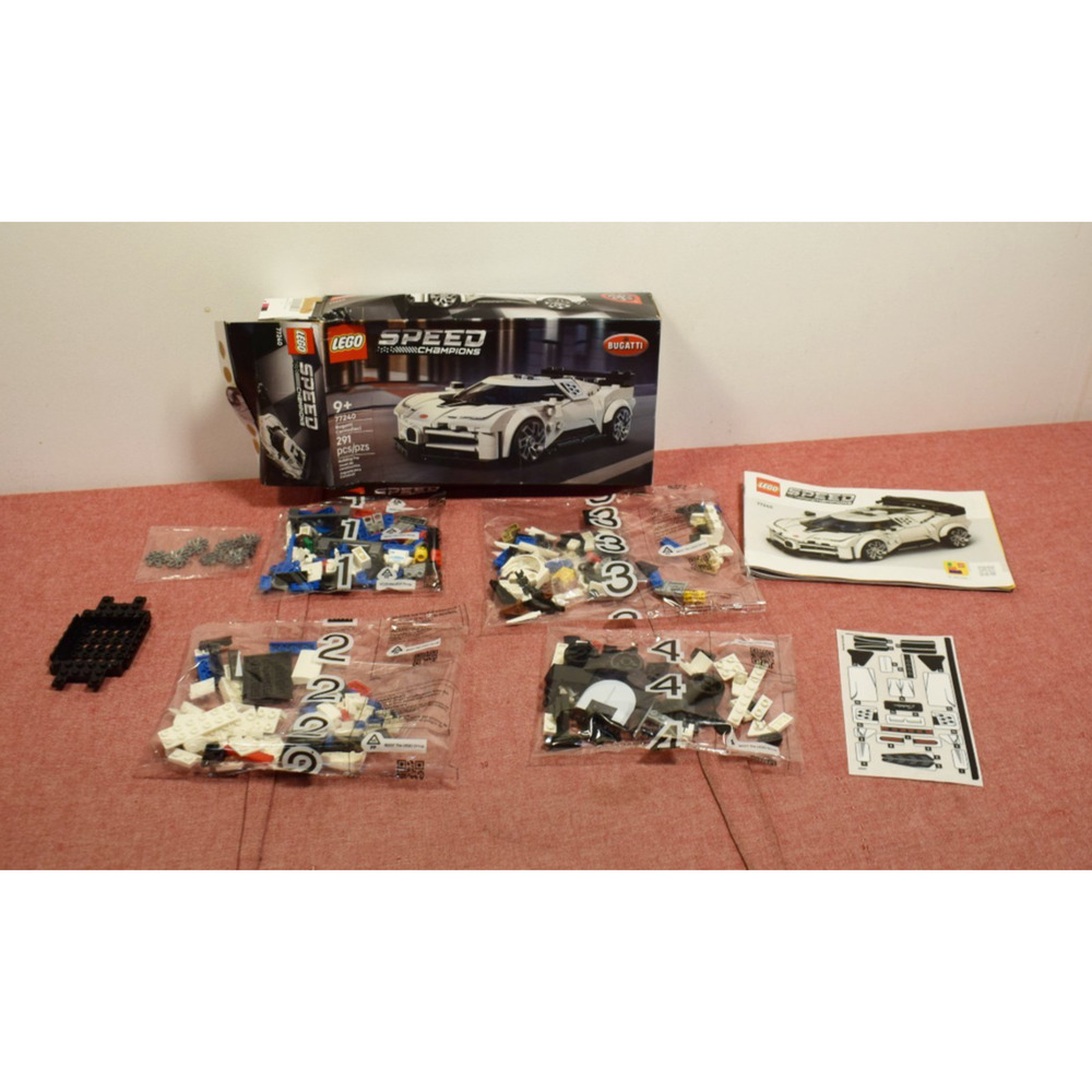 LEGO Speed Champions Bugatti Centodieci Hyper Sports Car 77240